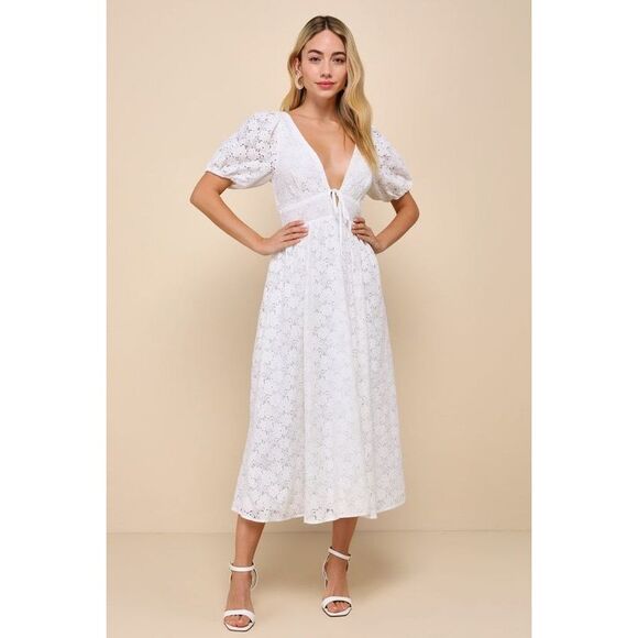 Lulus Dresses & Skirts - Lulus Darling Quality Ivory Crochet Lace Backless Midi Dress White - Size XS